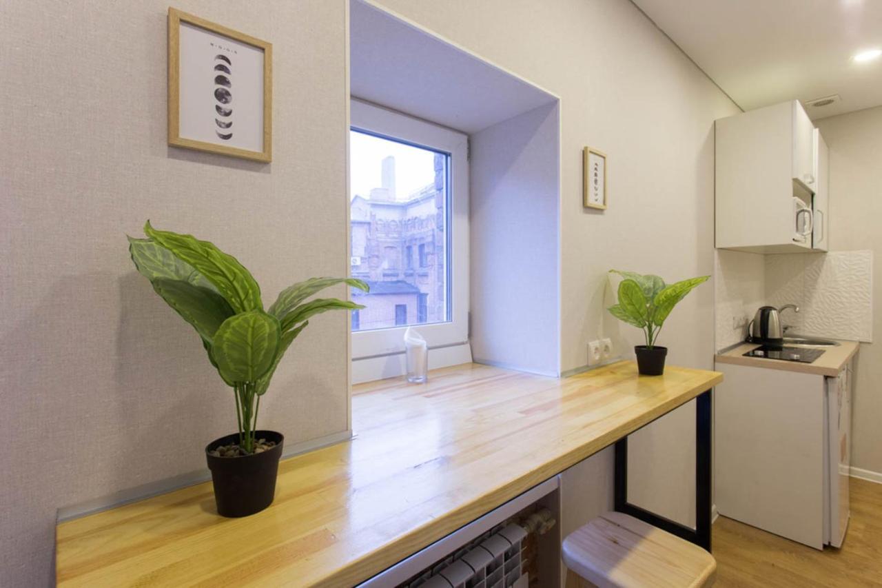 Studio Near Metro Yaroslava Mudroho, Universytet - Mykoly Khvylovoho Str 5-3 Харьков Экстерьер фото
