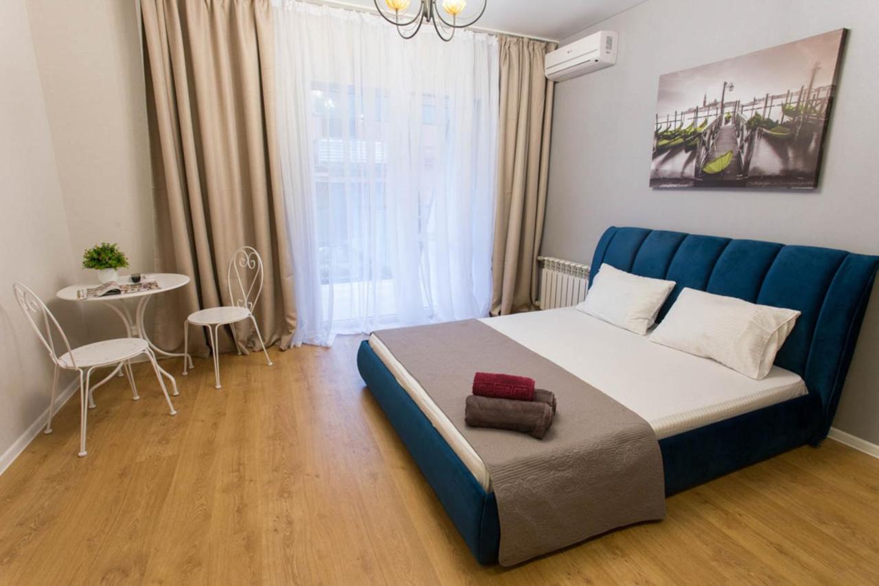 Studio Near Metro Yaroslava Mudroho, Universytet - Mykoly Khvylovoho Str 5-3 Харьков Экстерьер фото