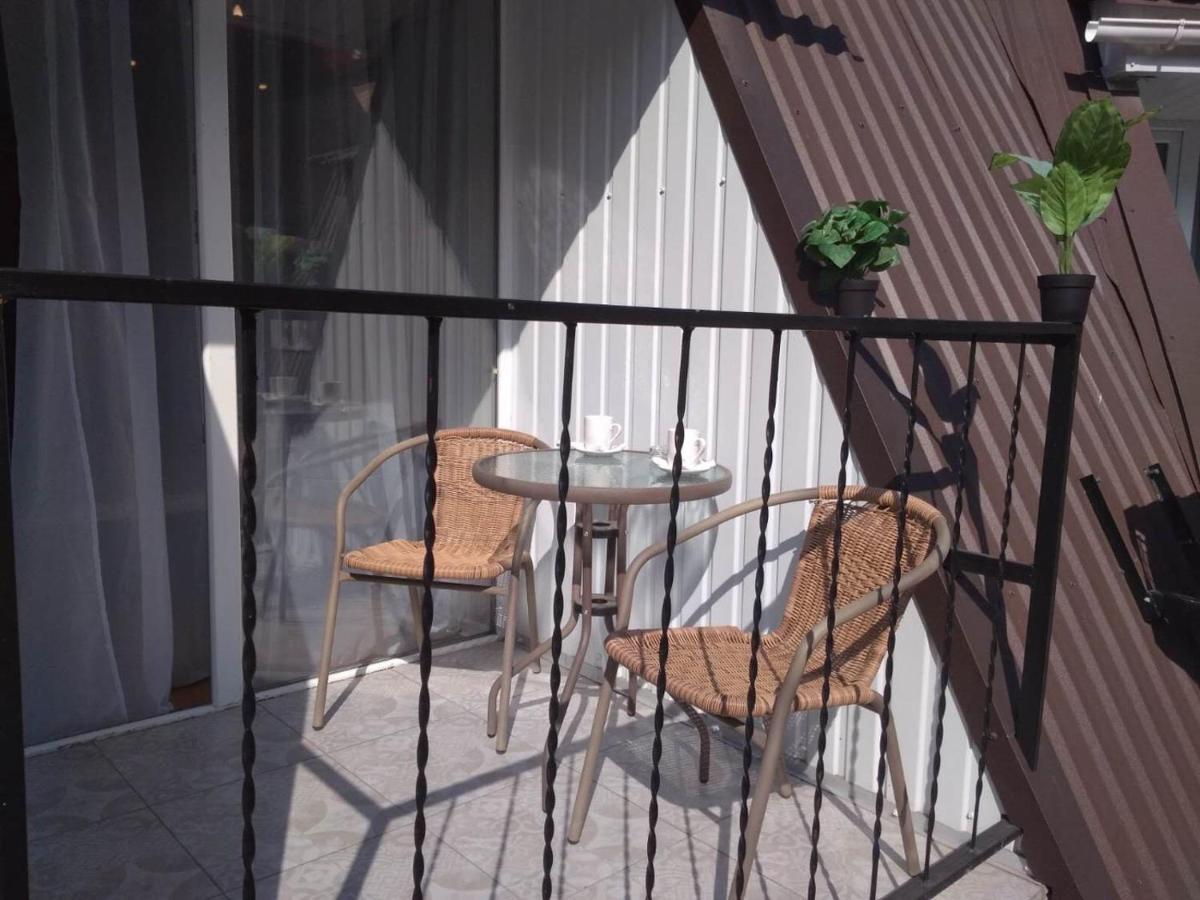Studio Near Metro Yaroslava Mudroho, Universytet - Mykoly Khvylovoho Str 5-3 Харьков Экстерьер фото