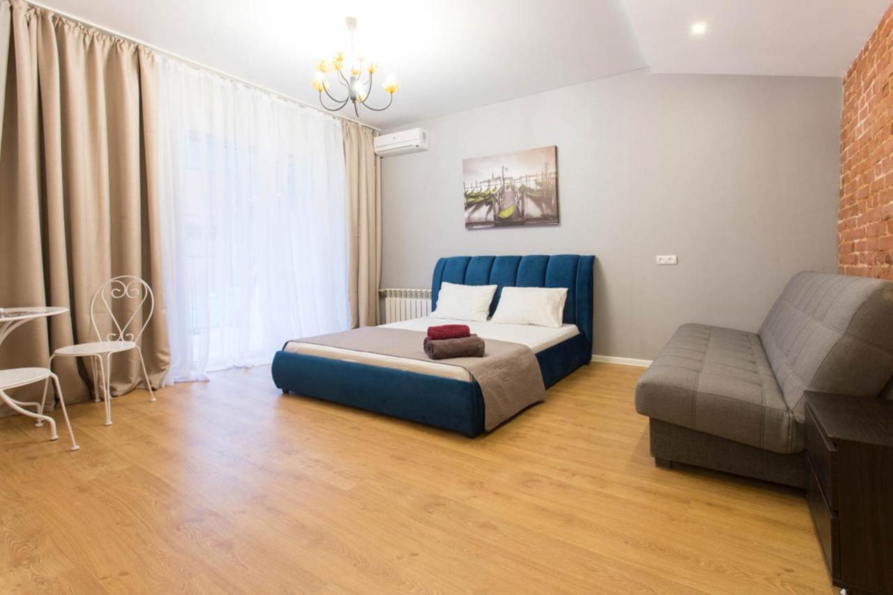 Studio Near Metro Yaroslava Mudroho, Universytet - Mykoly Khvylovoho Str 5-3 Харьков Экстерьер фото