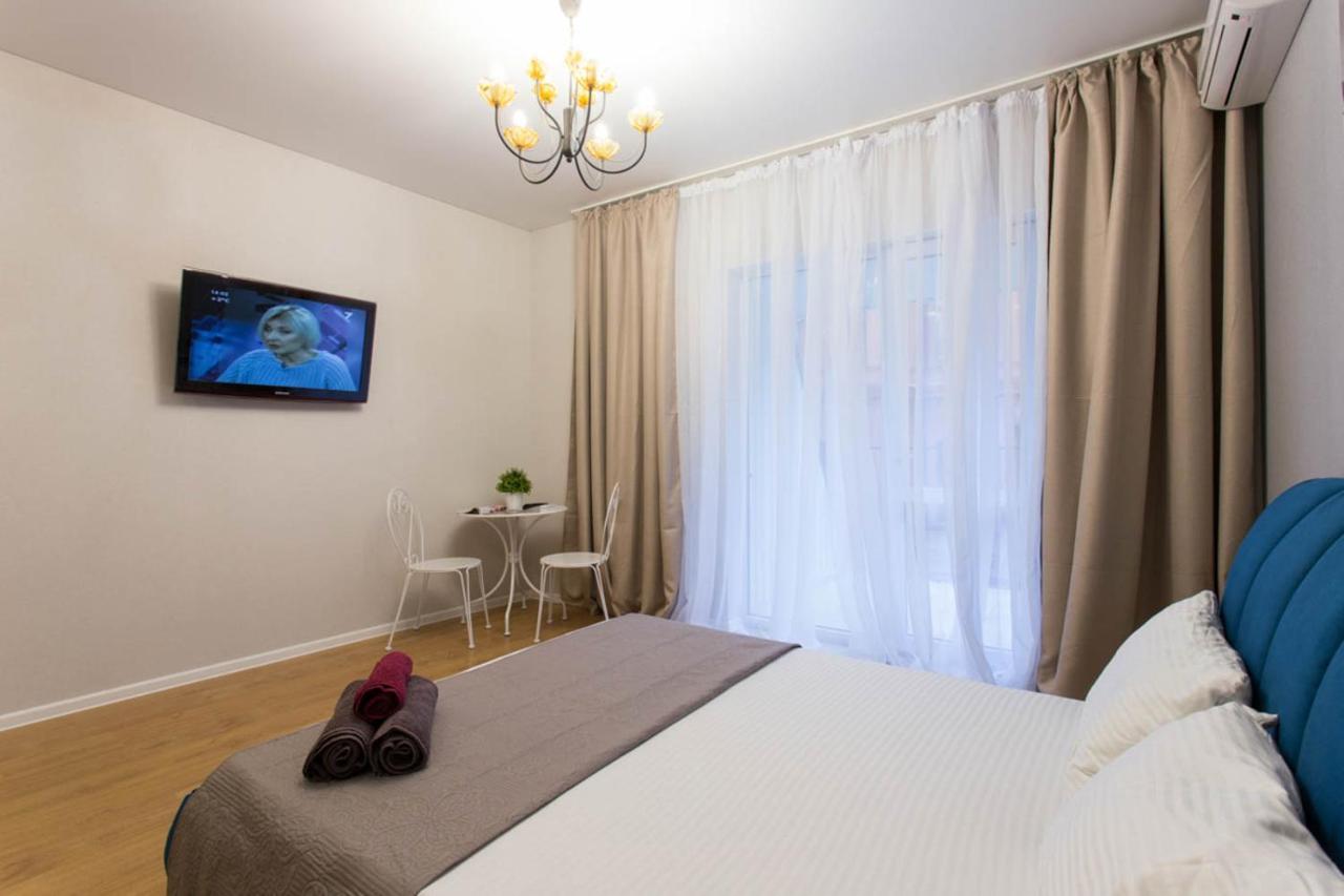 Studio Near Metro Yaroslava Mudroho, Universytet - Mykoly Khvylovoho Str 5-3 Харьков Экстерьер фото