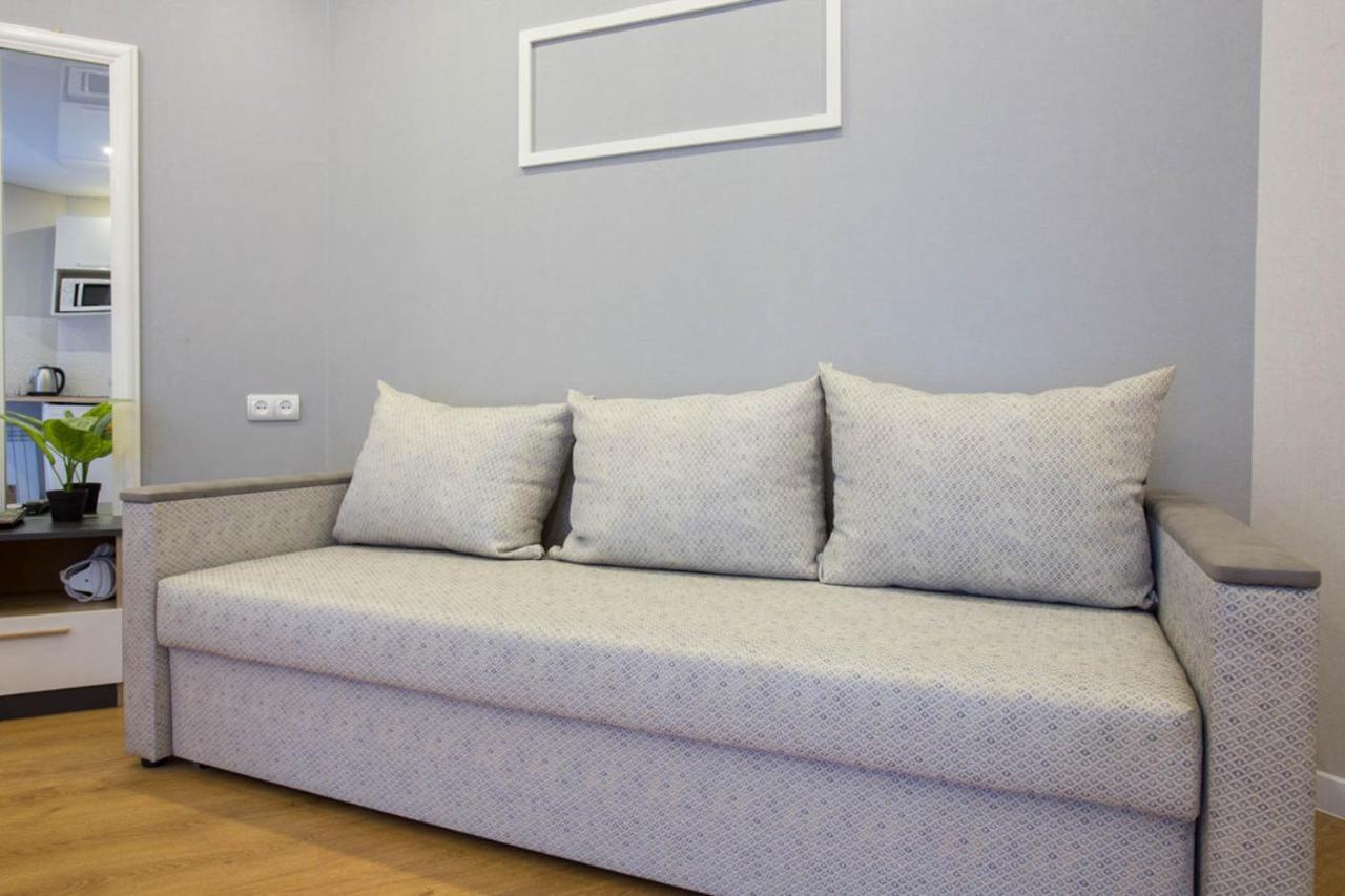 Studio Near Metro Yaroslava Mudroho, Universytet - Mykoly Khvylovoho Str 5-3 Харьков Экстерьер фото