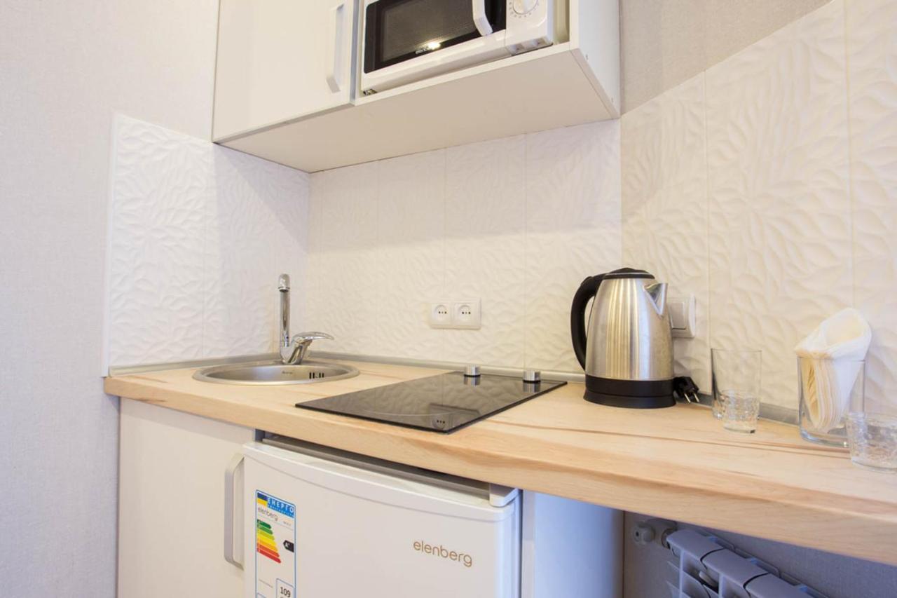 Studio Near Metro Yaroslava Mudroho, Universytet - Mykoly Khvylovoho Str 5-3 Харьков Экстерьер фото