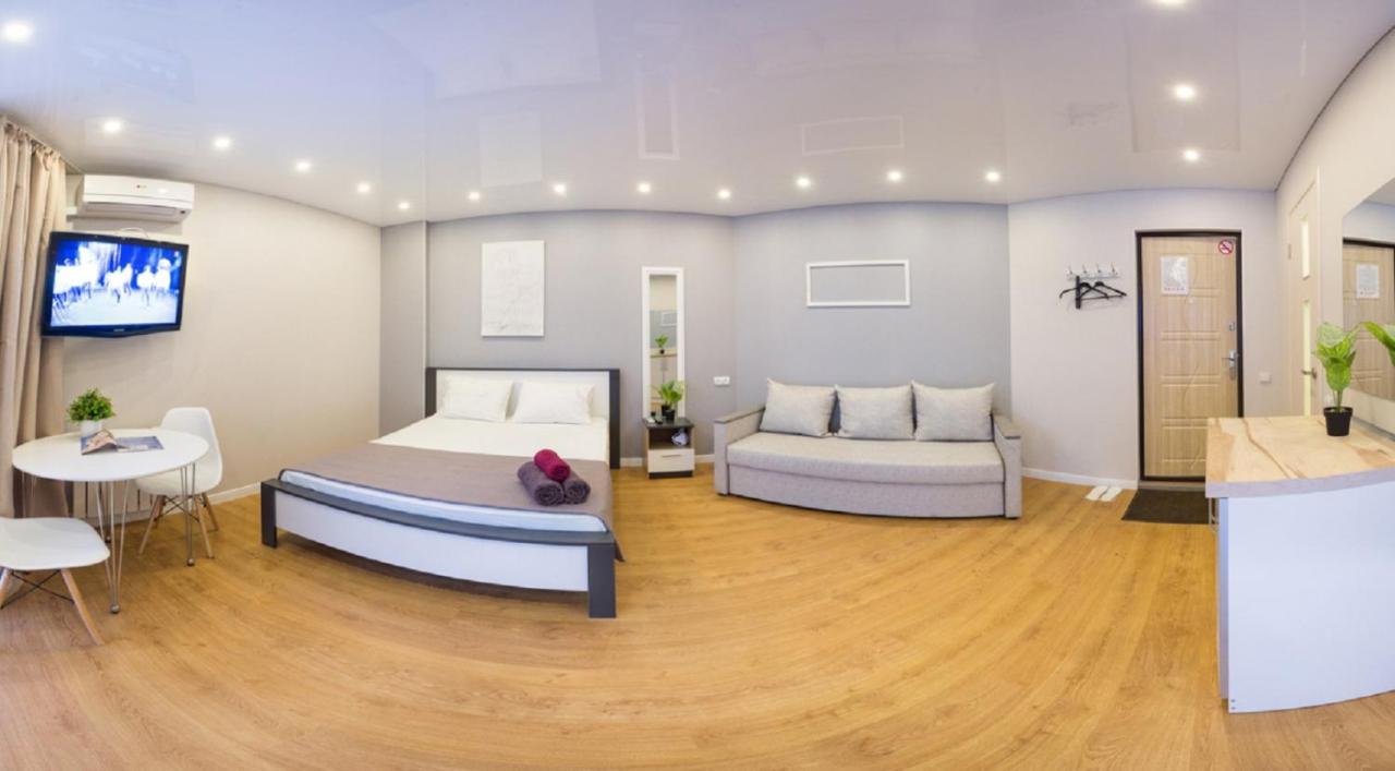 Studio Near Metro Yaroslava Mudroho, Universytet - Mykoly Khvylovoho Str 5-3 Харьков Экстерьер фото